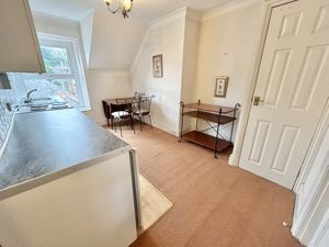 Photo 19- click for photo gallery